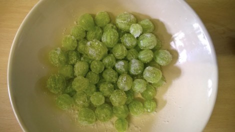 Gooseberries with sugar