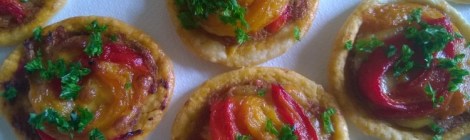 Roasted pepper tartlets